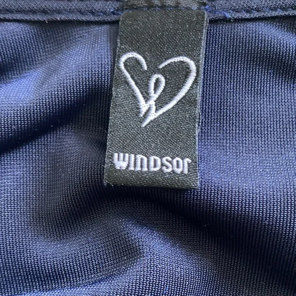 90’s Vintage Windsor Navy Blue Velvet Skater Dress- Size Medium - Picture 9 of 9